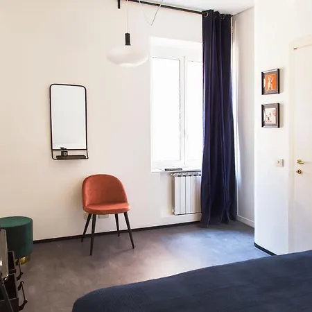 Trasteverehome - Santa Cecilia In Trastevere With Balcony * Rom