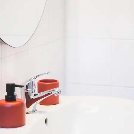 Trasteverehome - Santa Cecilia In Trastevere With Balcony Lejlighed