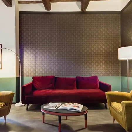 Trasteverehome - Santa Cecilia In Trastevere With Balcony