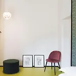 Trasteverehome - Charming Santa Cecilia Balcony * Rom