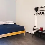 Lejlighed Trasteverehome - Charming Santa Cecilia Balcony Rom