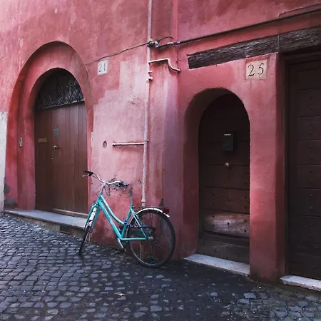 Apartment Trasteverehome - Santa Cecilia In Trastevere With Balcony